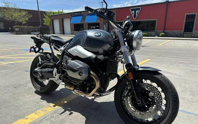 2022 BMW R nineT Pure Mineral Gray Metallic