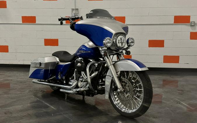 2010 HARLEY DAVIDSON STREET GLIDE