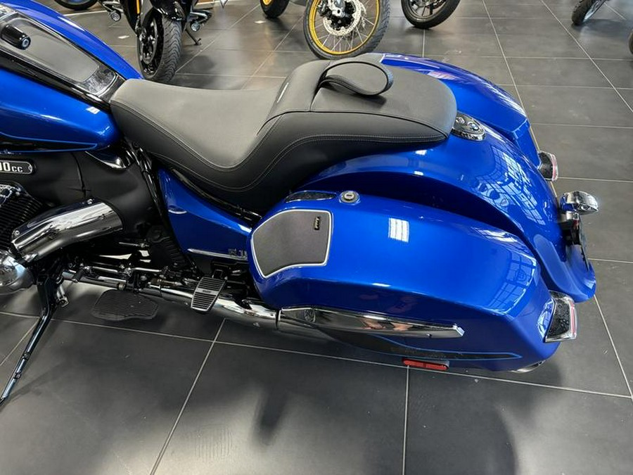 2024 BMW R 18 B Racing Blue Metallic