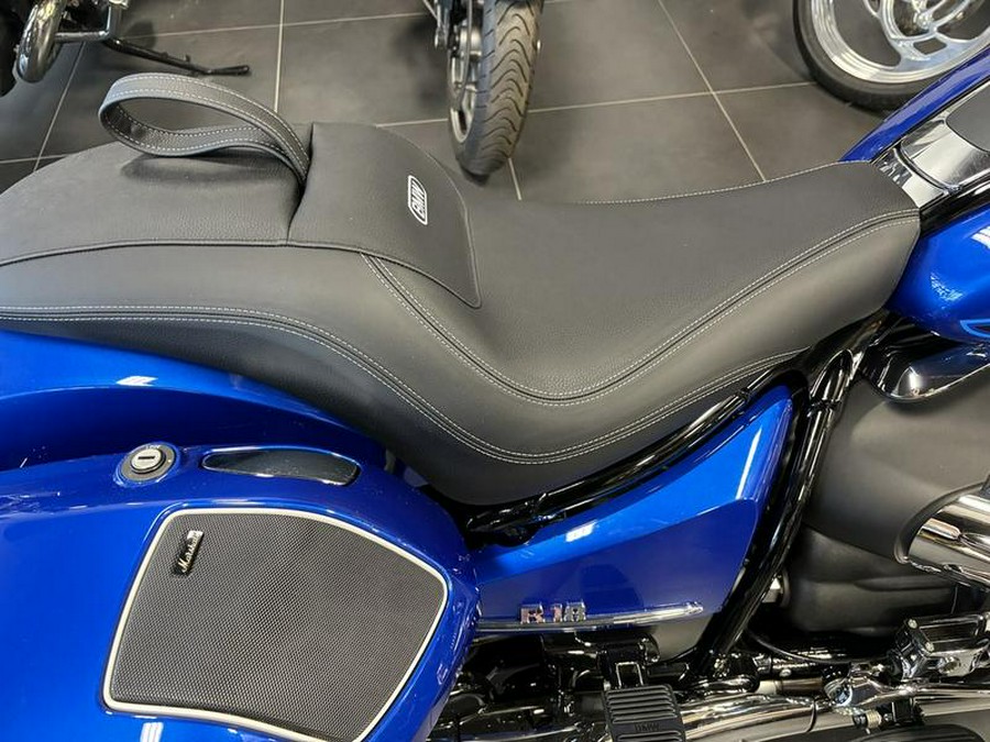 2024 BMW R 18 B Racing Blue Metallic