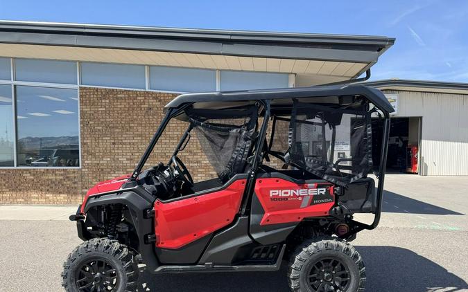 2025 Honda® Pioneer 1000-5 Deluxe