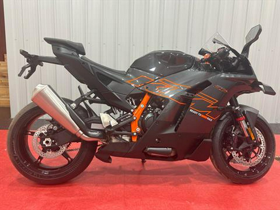 2026 KTM 990 RC R