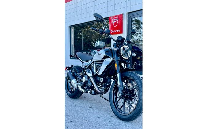 2024 Ducati Scrambler Icon