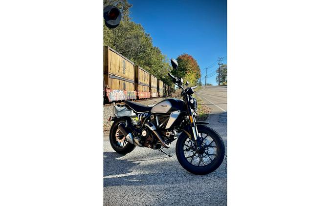 2024 Ducati Scrambler Icon