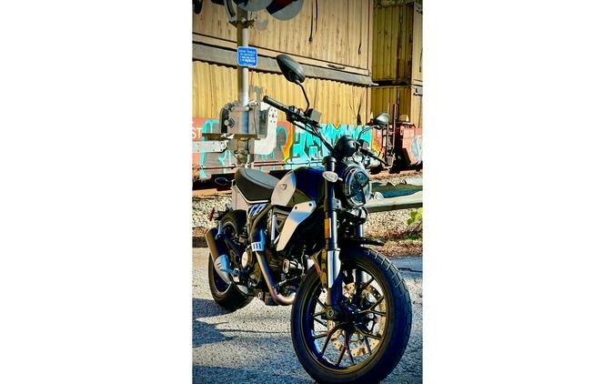 2024 Ducati Scrambler Icon