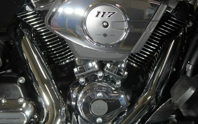 2026 Harley-Davidson® FLHXL Street Glide Limited