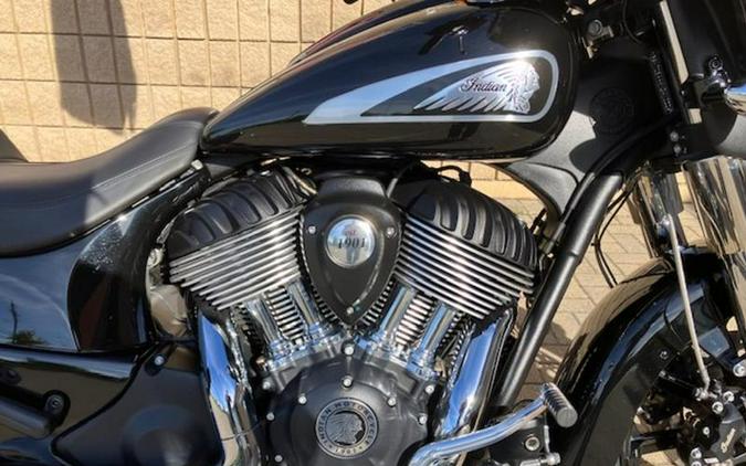 2022 Indian Motorcycle® Chieftain® Black Metallic