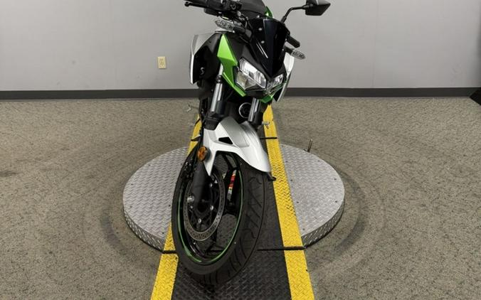 2024 Kawasaki Z e-1 ABS