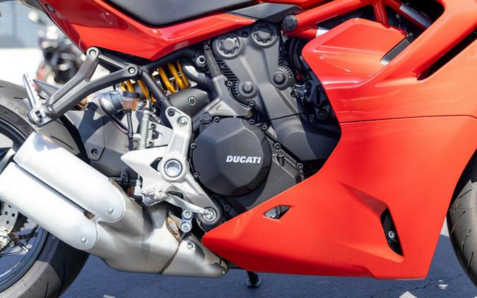 2024 Ducati Supersport 950 S Red