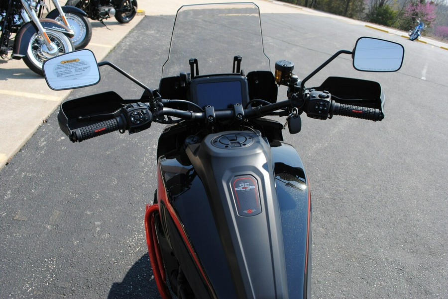 2024 HARLEY-DAVIDSON PAN AMERICA CVO RA1250SE