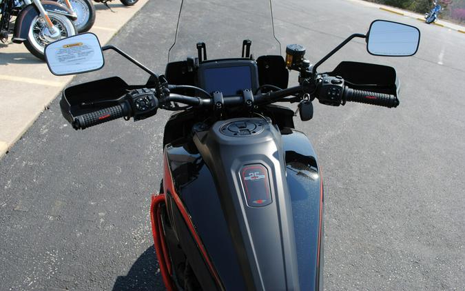 2024 HARLEY-DAVIDSON PAN AMERICA CVO RA1250SE