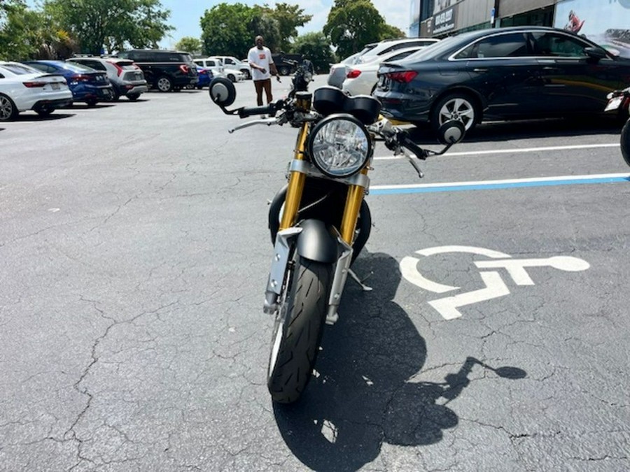 2018 Triumph Thruxton 1200 R Jet Black