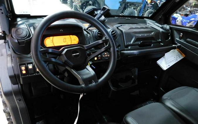 2026 Can-Am® Defender PRO Limited HD10