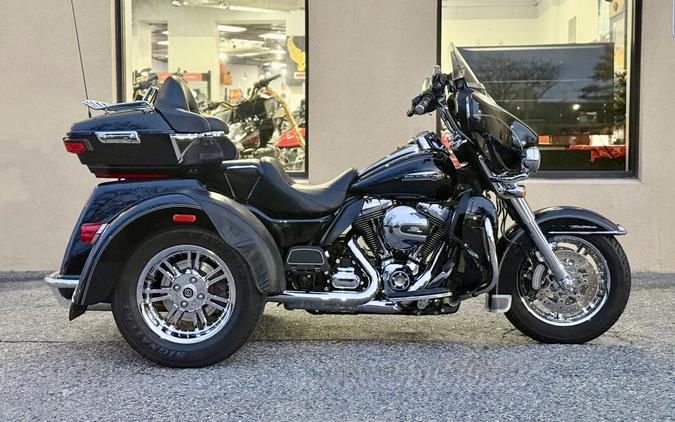2016 Harley-Davidson® Tri Glide® Ultra FLHTCUTG