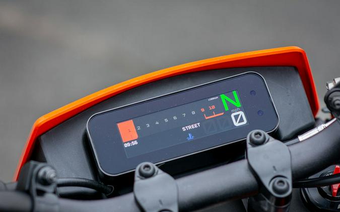 2026 KTM Enduro 390 R