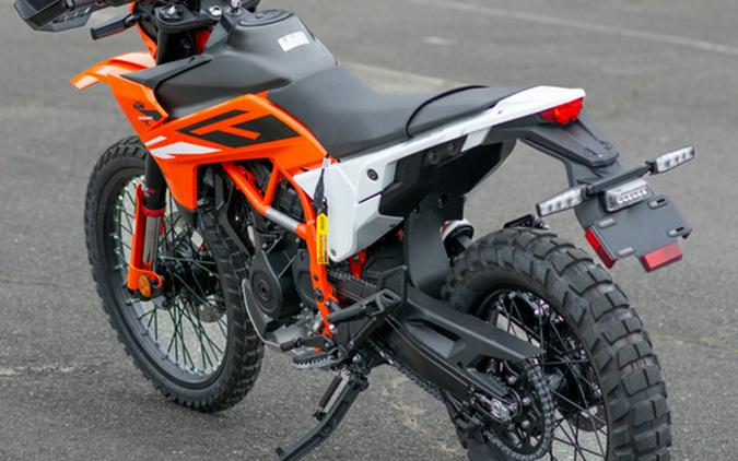 2026 KTM Enduro 390 R