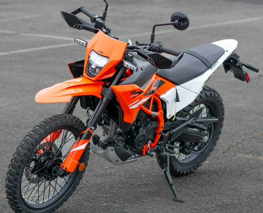 2026 KTM Enduro 390 R