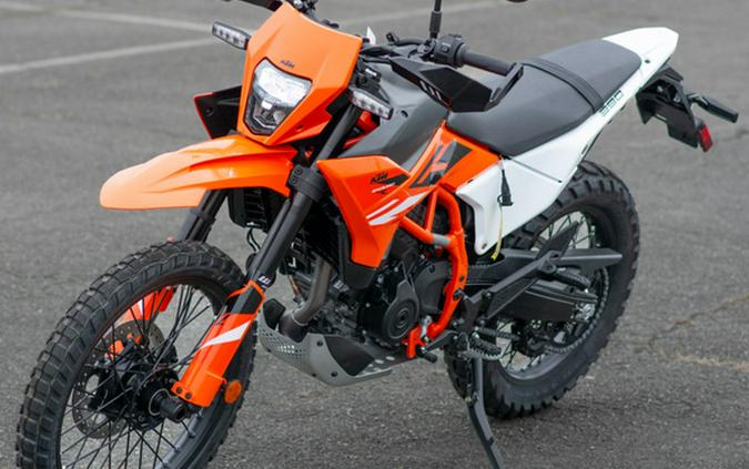 2026 KTM Enduro 390 R