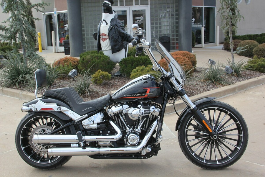 2023 Harley-Davidson Breakout