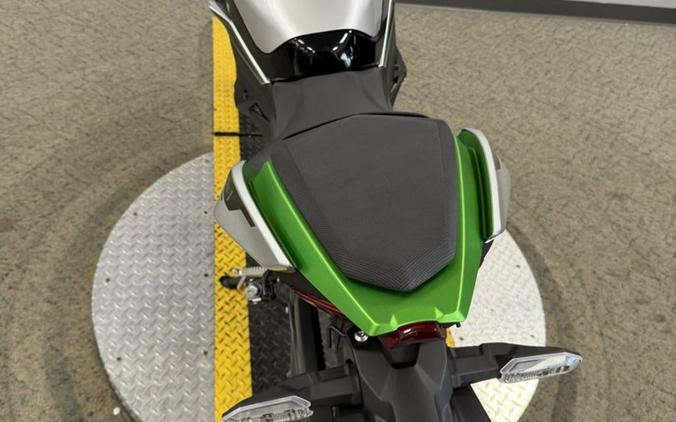 2024 Kawasaki Z e-1 ABS