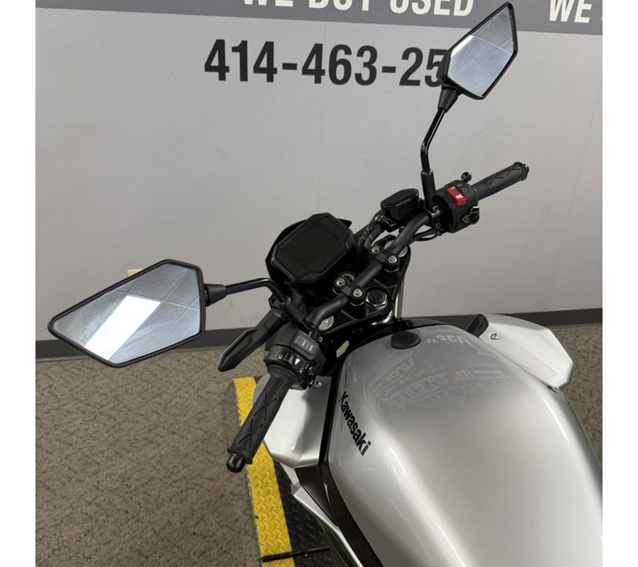 2024 Kawasaki Z e-1 ABS