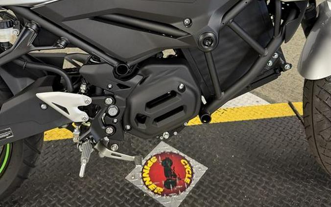 2024 Kawasaki Z e-1 ABS