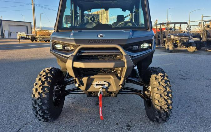 2026 Can-Am® Defender MAX XT CAB HD11 With 10.25 in.display