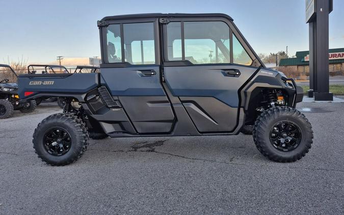 2026 Can-Am® Defender MAX XT CAB HD11 With 10.25 in.display