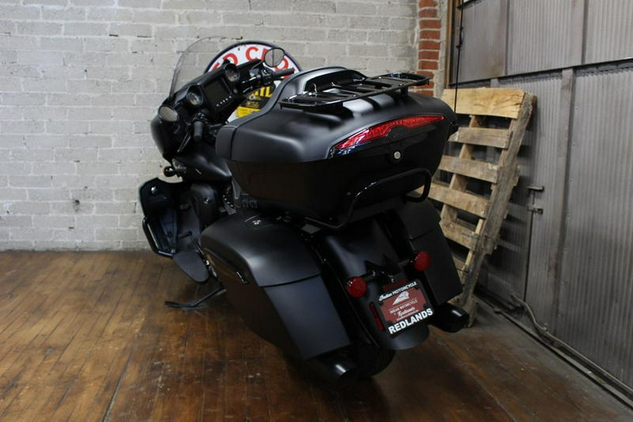 2023 Indian Motorcycle® Roadmaster® Dark Horse® Black Smoke