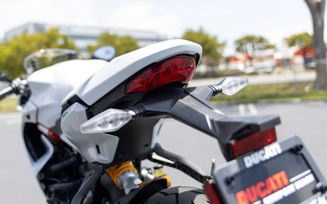 2024 Ducati Supersport 950 S White Stripe