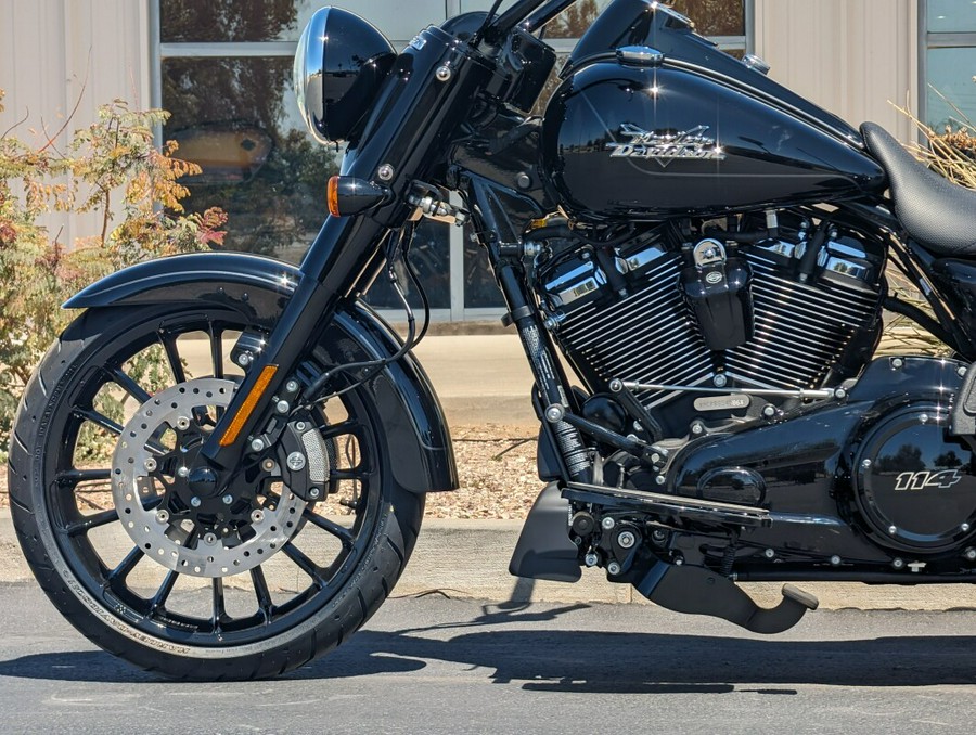 2024 Harley-Davidson® Freewheeler®