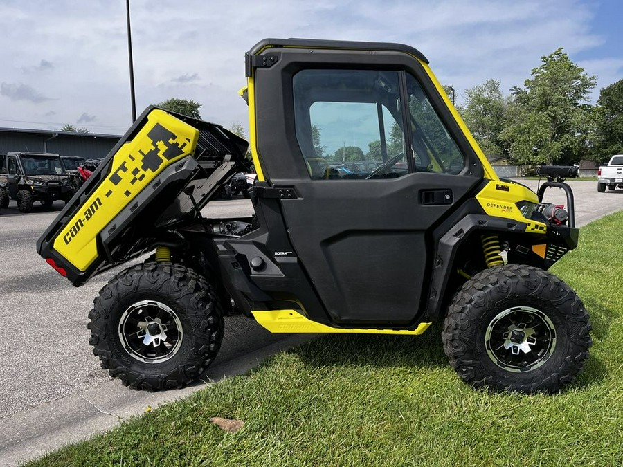 2019 Can-Am® Defender X™ mr HD10