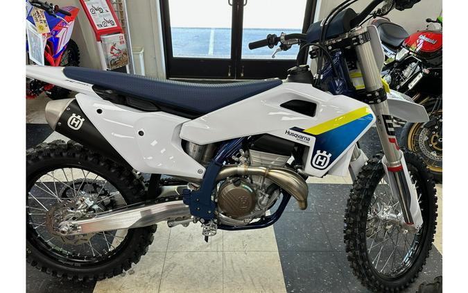 2025 Husqvarna Motorcycles FC 350