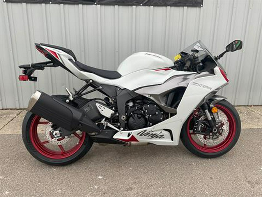 2025 Kawasaki Ninja ZX-6R ABS