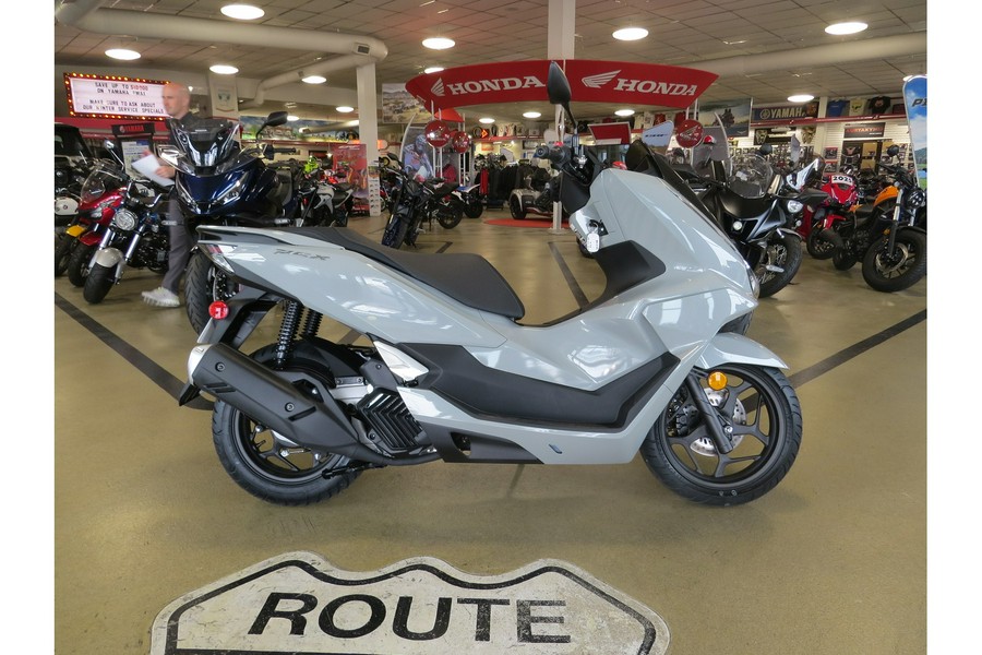 2025 Honda PCX ABS