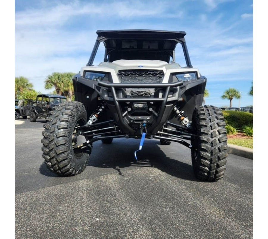 2026 Polaris® GENERAL XP 4 1000 SPORT - GHOST GRAY