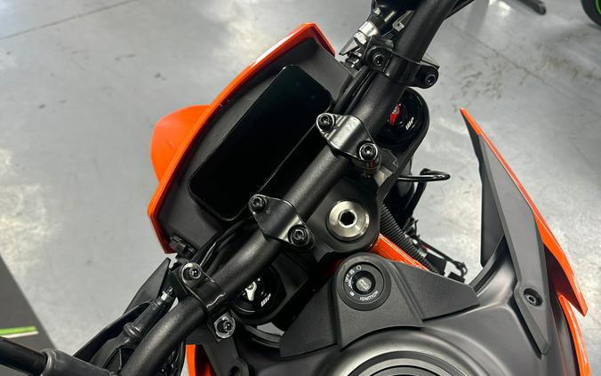 2026 KTM 390 ENDURO R