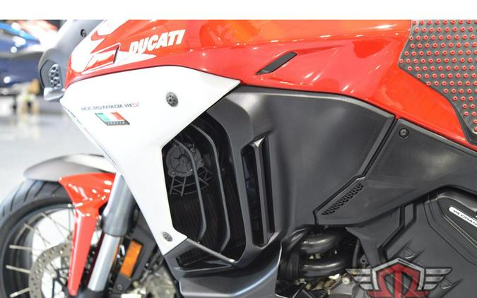2022 Ducati MULTISTRADA V4S TRAVEL AND RADAR SPOKE