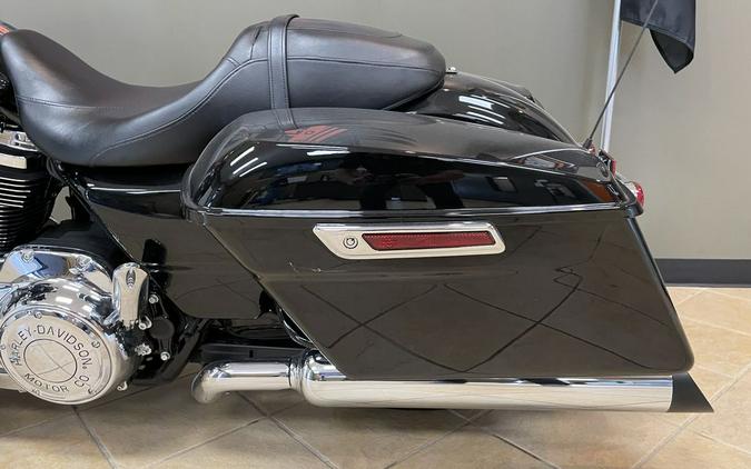 2021 Harley-Davidson Street Glide® Base