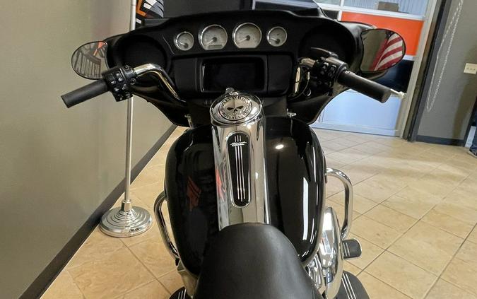 2021 Harley-Davidson Street Glide® Base