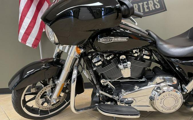 2021 Harley-Davidson Street Glide® Base