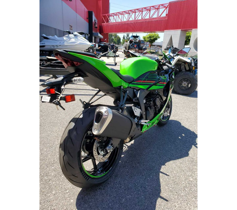 2024 KAWASAKI NINJA ZX-6R KRT EDITION