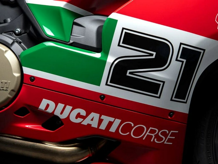 2024 Ducati Panigale V2 Bayliss 1st Championship Livery