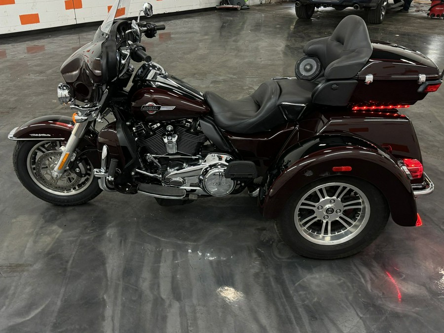 2022 HARLEY DAVIDSON TRI GLIDE ULTRA