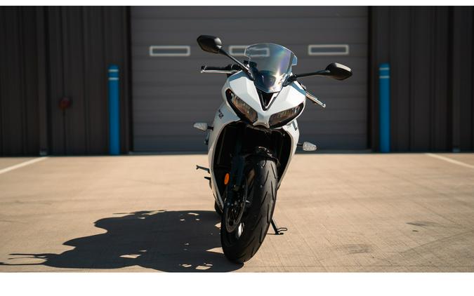 2025 Triumph Daytona 660