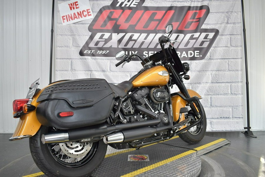 2023 Harley-Davidson FLHCS - Heritage Classic