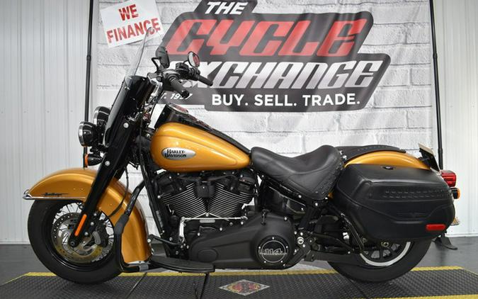 2023 Harley-Davidson FLHCS - Heritage Classic