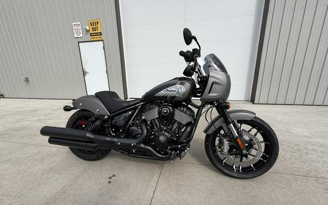 2026 Indian Motorcycle® Sport Chief Black Smoke