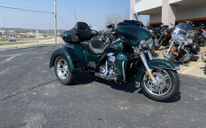 2024 HARLEY-DAVIDSON TRI-GLIDE ULTRA FLHTCUTG