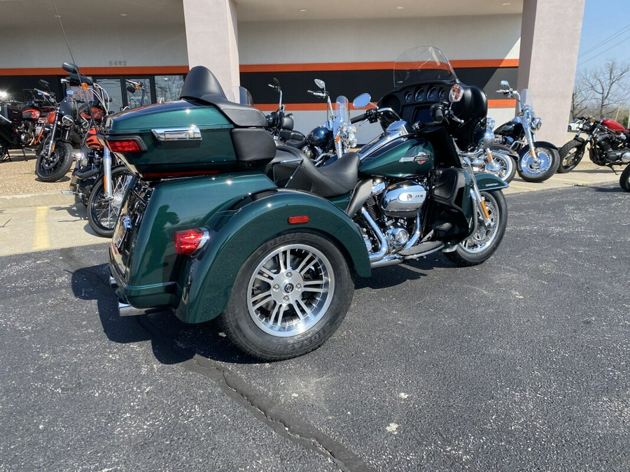 2024 HARLEY-DAVIDSON TRI-GLIDE ULTRA FLHTCUTG